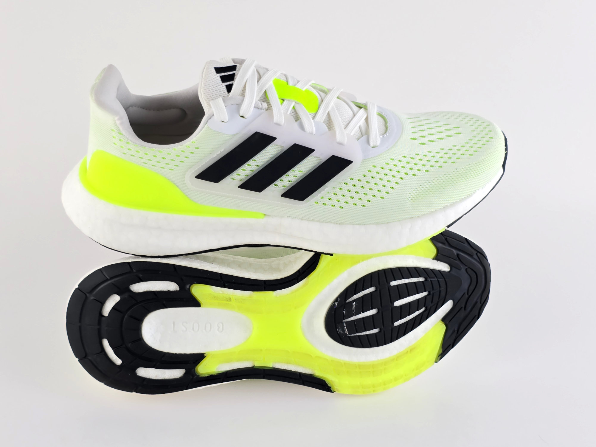 Adidas Pure Boost 23 - Latinos Go